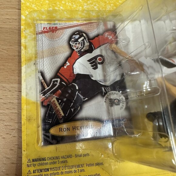 Starting Lineup 1997 NHL Hockey Ron Hextall Philadelphia Flyers Action Figure - Picture 4 of 4